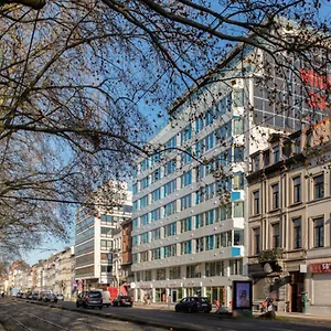 Apartahotel Flat Midi 33, Bruselas