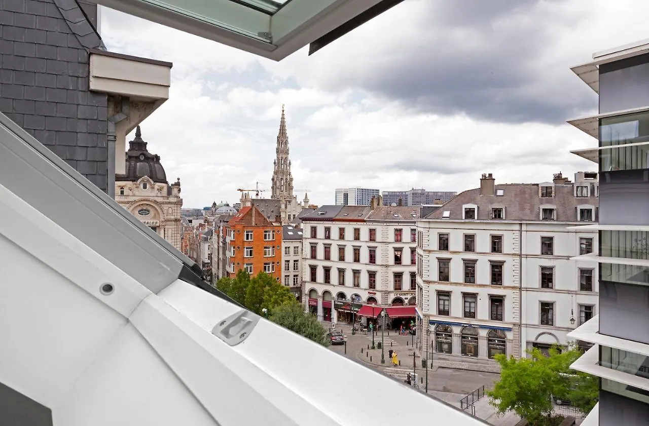 Happy Guesthouse - Grand Place Brussels Bed & Breakfast